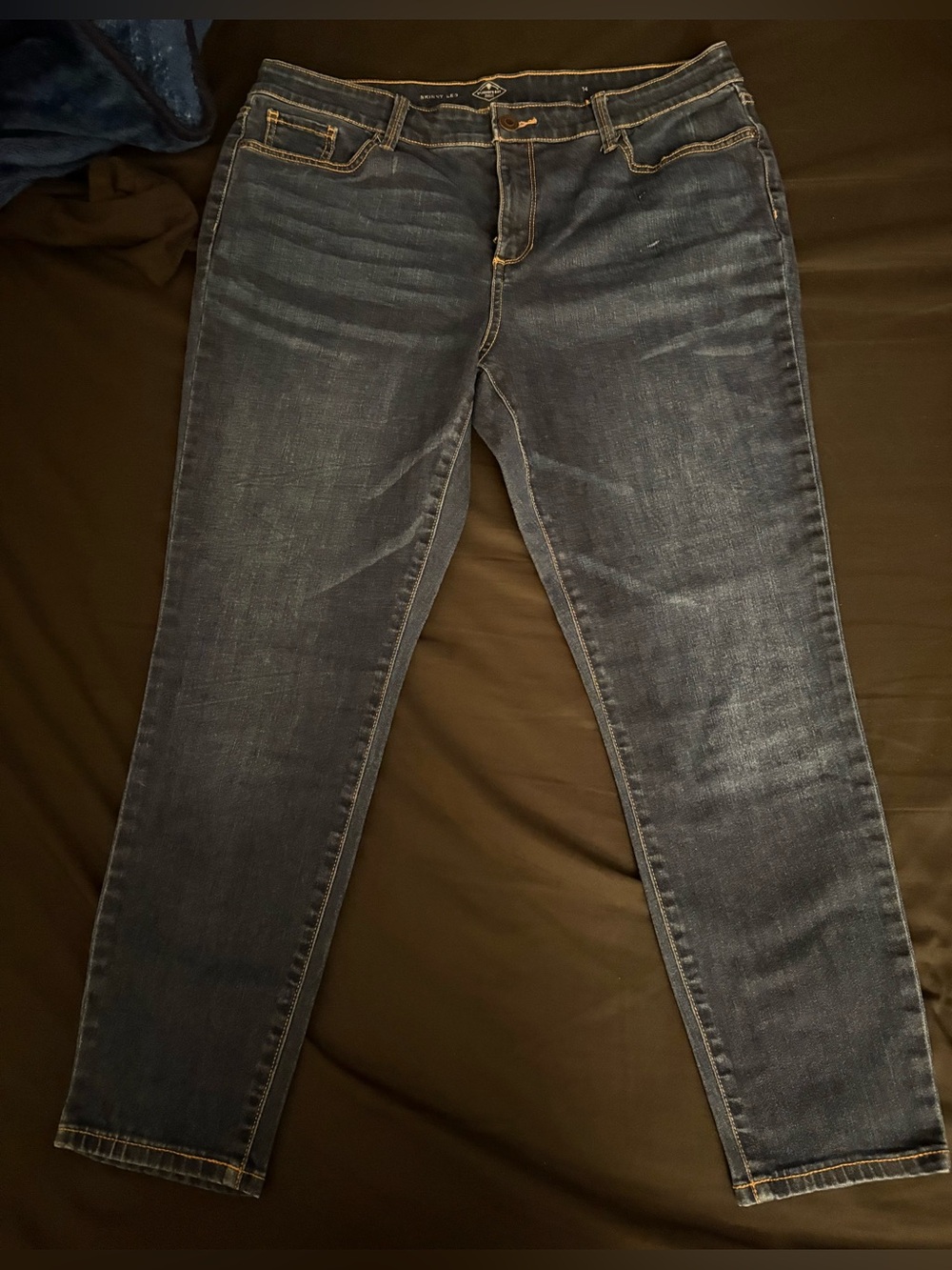 Skinny Leg Stretch Dark Blue Women's Jeans GUC size 14